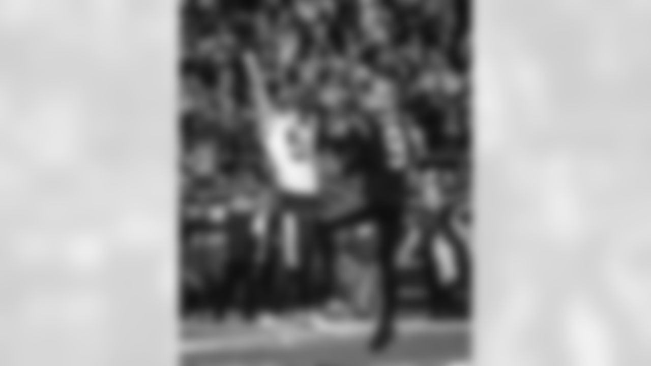 The Los Angeles Rams take on the Carolina Panthers in the wild card round of the 2025 NFL post season.