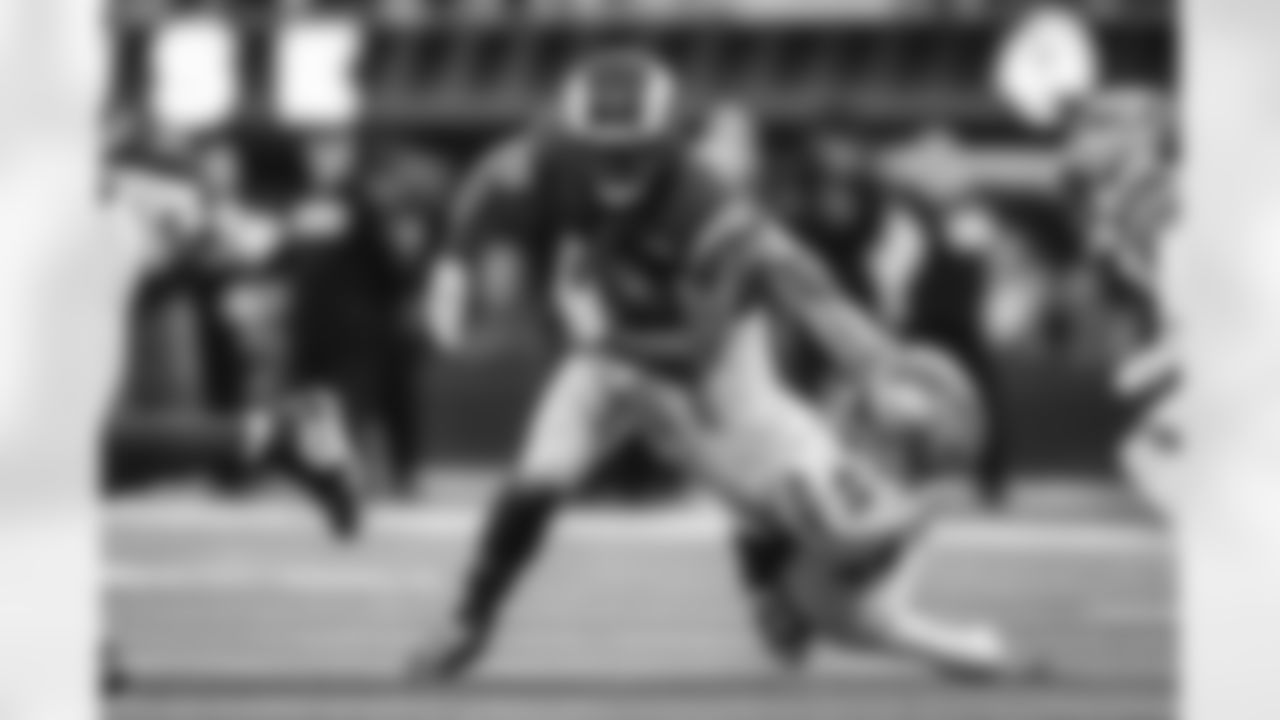 The Los Angeles Rams take on the Detroit Lions in week 15 of the 2025 NFL regular season.