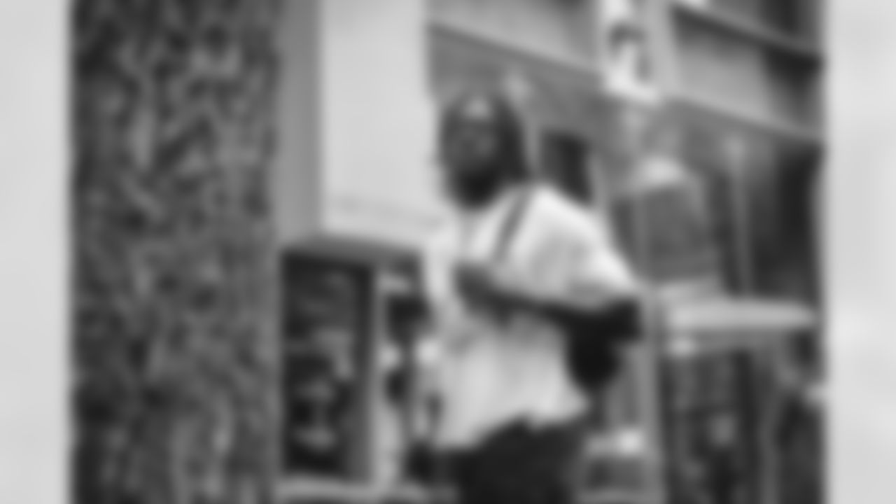 6 OLB Nick Hampton travels to Bank of America Stadium for Wild Card matchup vs. Panthers