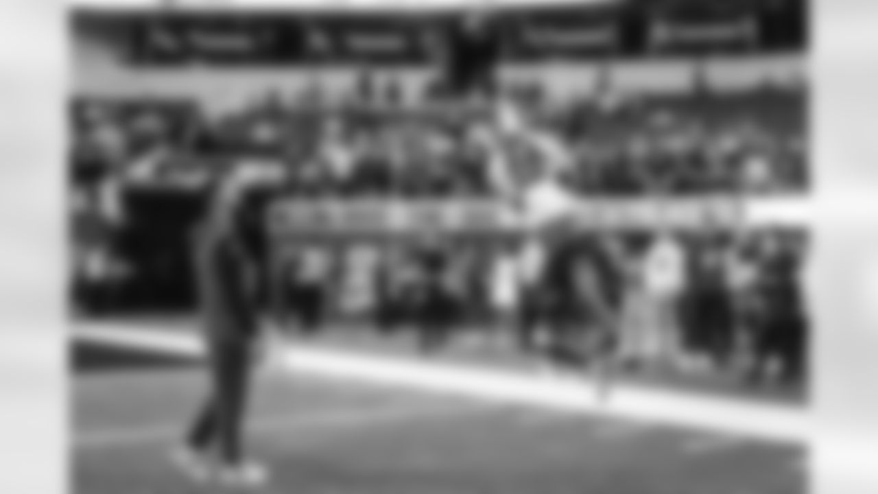 The Los Angeles Rams take on the Tampa Bay Buccaneers in week 12 of the 2025 NFL regular season.