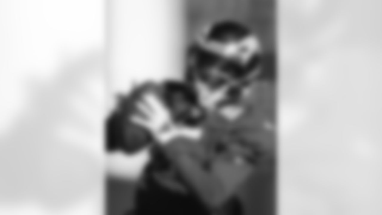 E_251211_Regular_Season_Week15_Practice_BT_00040