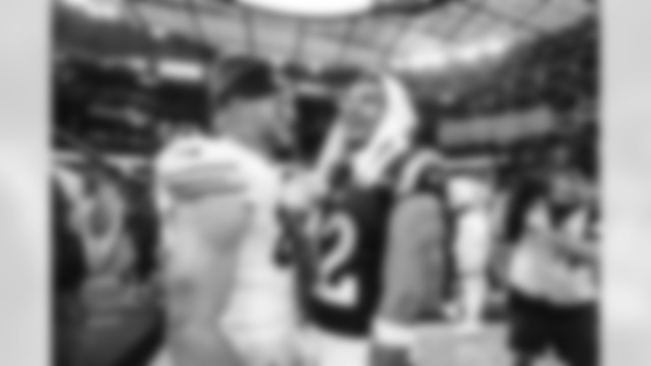 E_260104_Rams_vs_Cardinals_TE_704