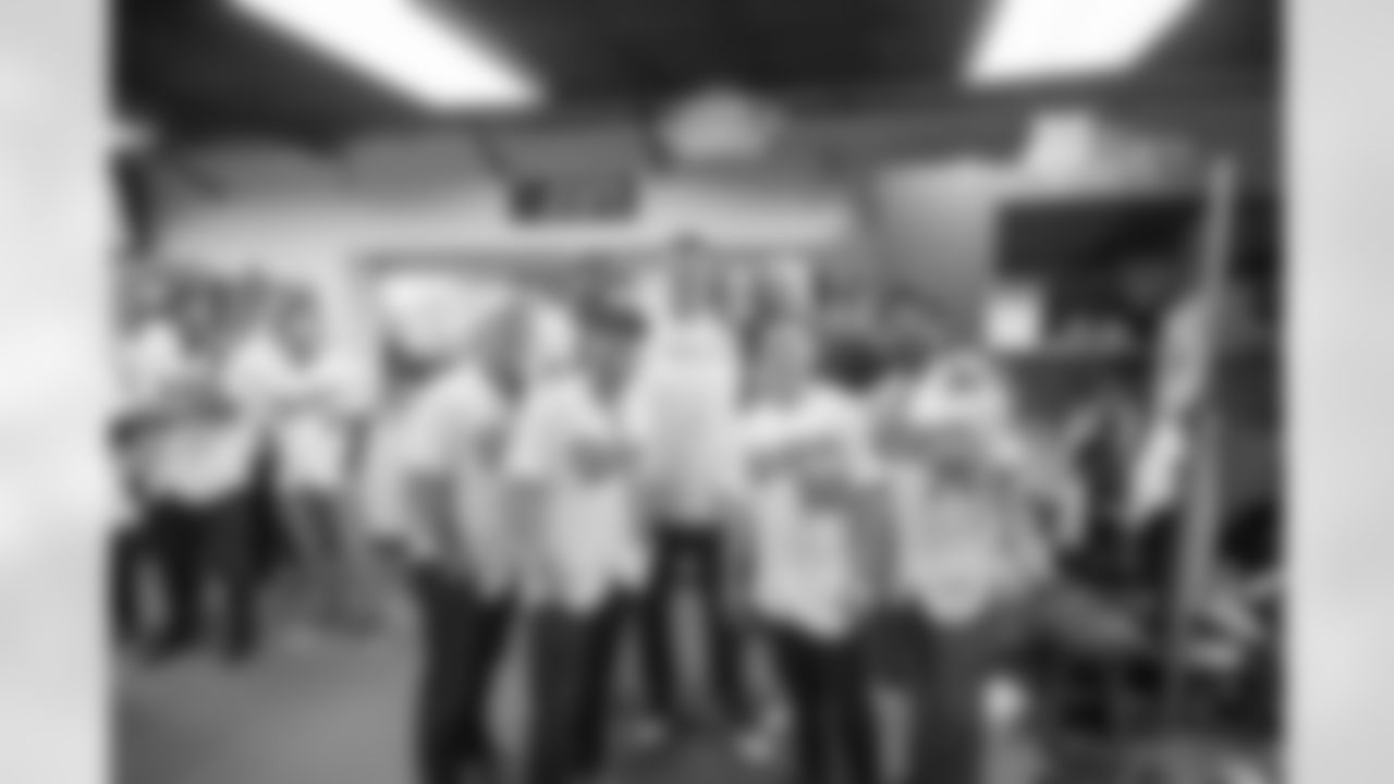 Tackle's (79) Rob Havenstein and (77) Andrew Whitworth of the Los Angeles Rams visit with the Los Angeles Dodgers, Friday, January 25, 2019, in Thousand Oaks, CA. (Jeff Lewis/Rams)