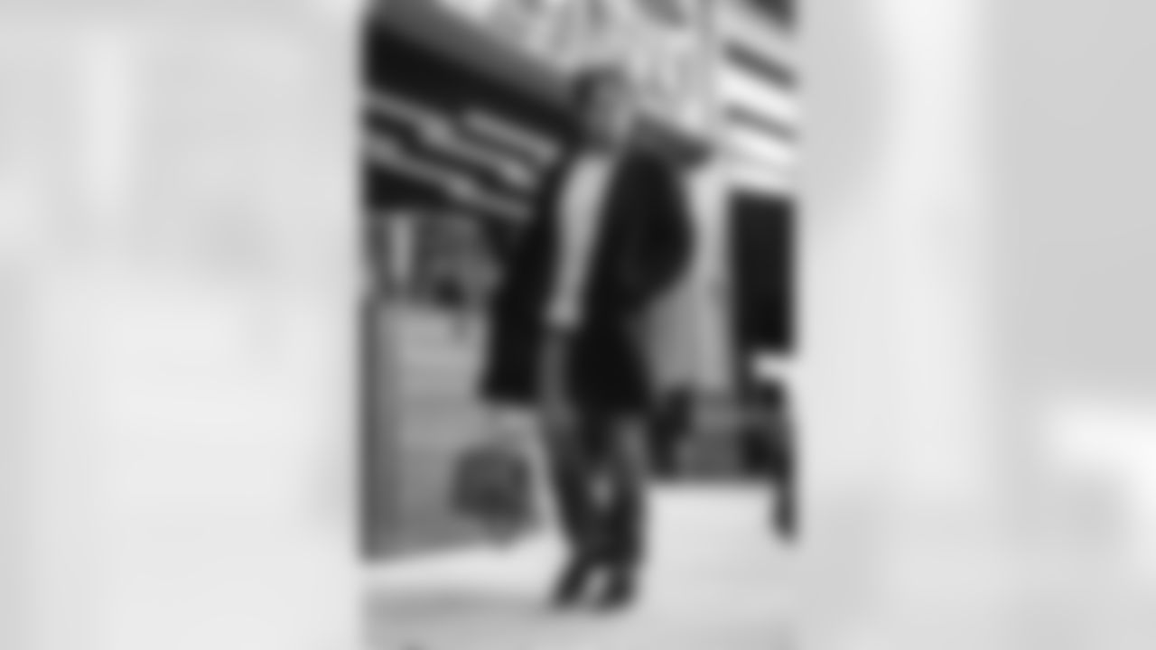 The Los Angeles Rams take on the Atlanta Falcons in week 17 of the 2025 NFL regular season.