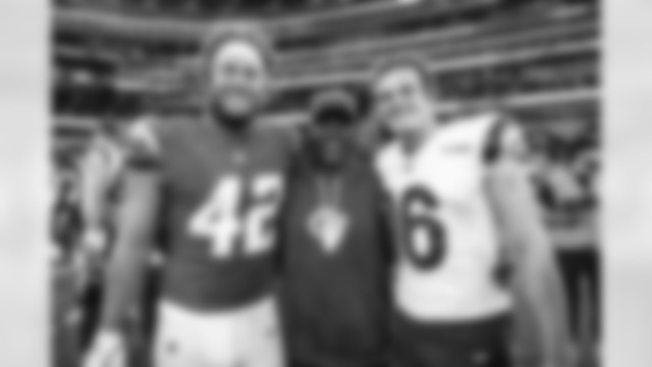 The Los Angeles Rams take on the Los Angeles Chargers in week 2 of the 2025 NFL preseason.