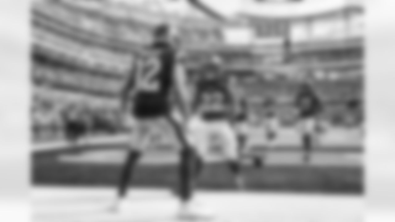 The Los Angeles Rams take on the New Orleans Saints in week 9 of the 2025 NFL regular season.