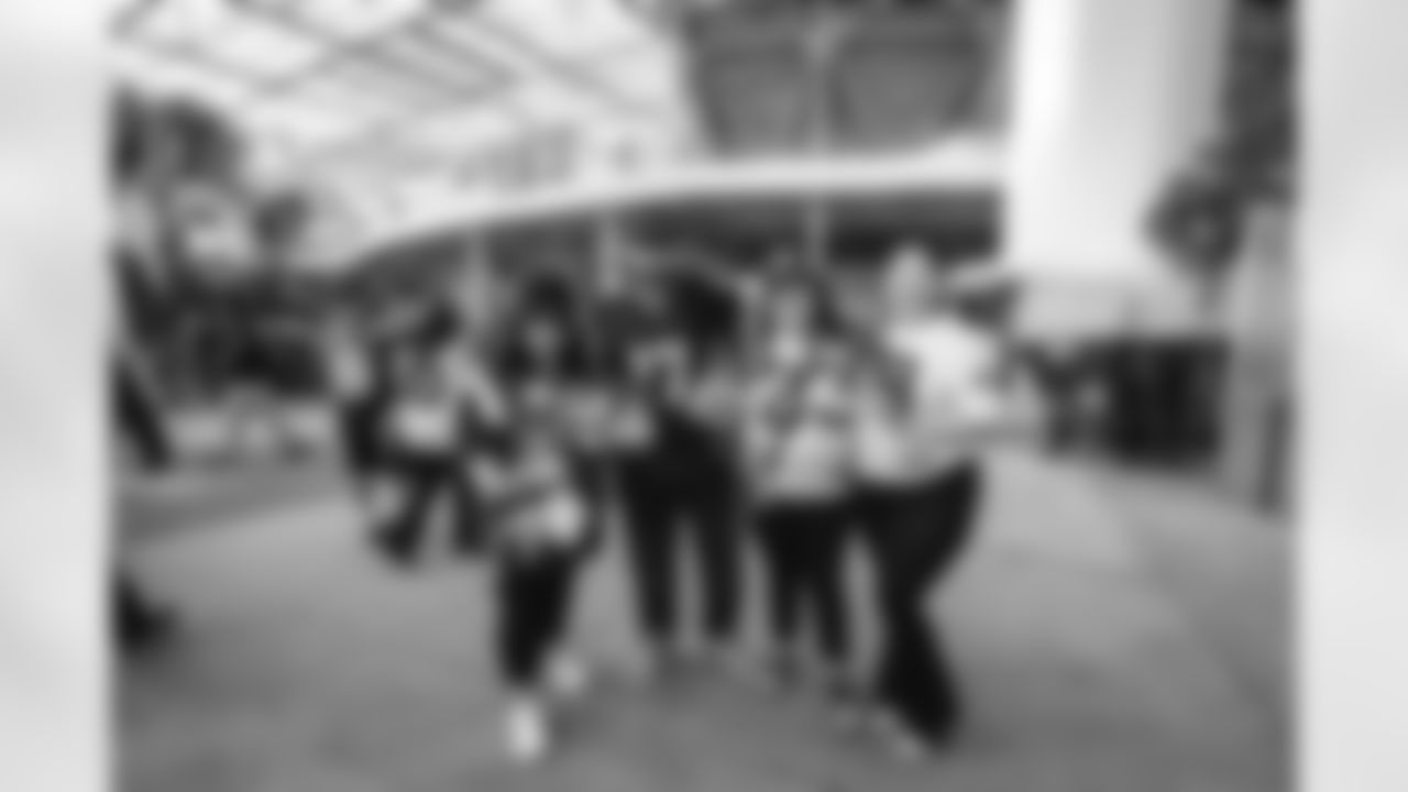 The Los Angeles Rams take on the Tampa Bay Buccaneers in week 12 of the 2025 NFL regular season.