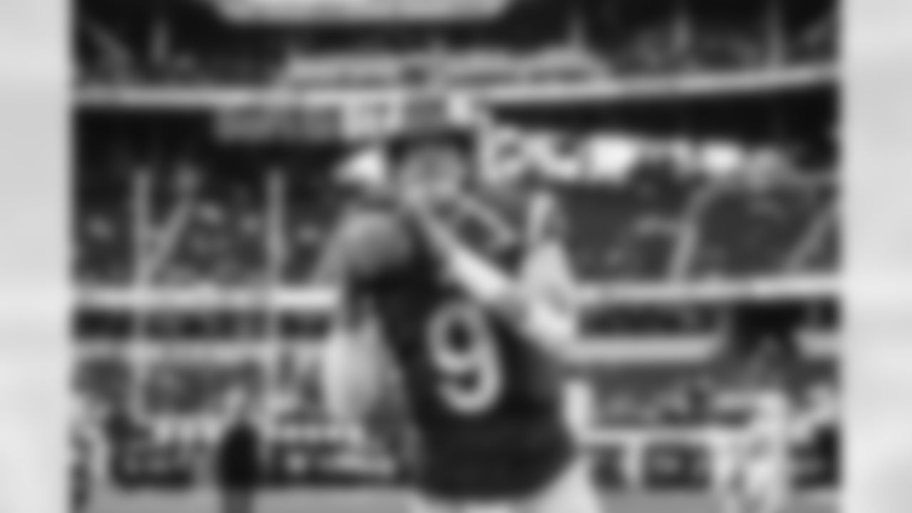 The Los Angeles Rams take on the Arizona Cardinals in week 18 of the 2025 NFL regular season.