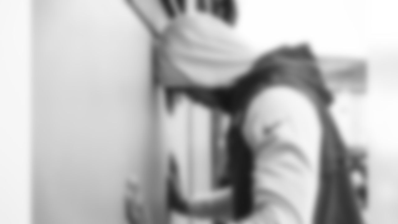 E_TOD42877