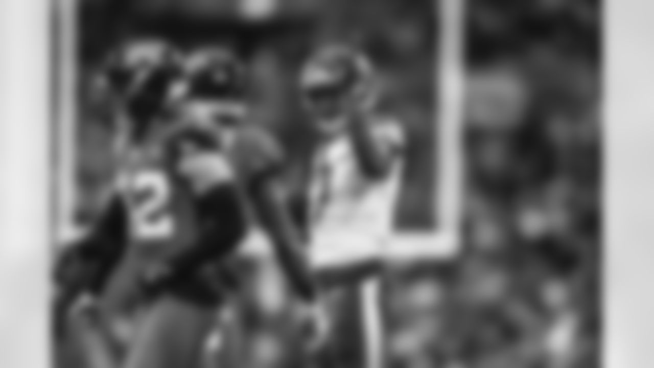 The Los Angeles Rams take on the Jacksonville Jaguars for an international game during week 7 of the 2025 NFL regular season.