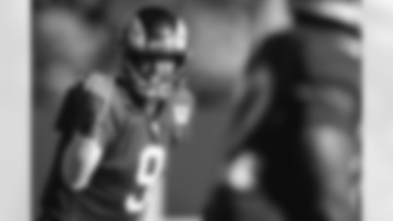 E_251204_Regular_Season_Week14_Practice_BT_01759