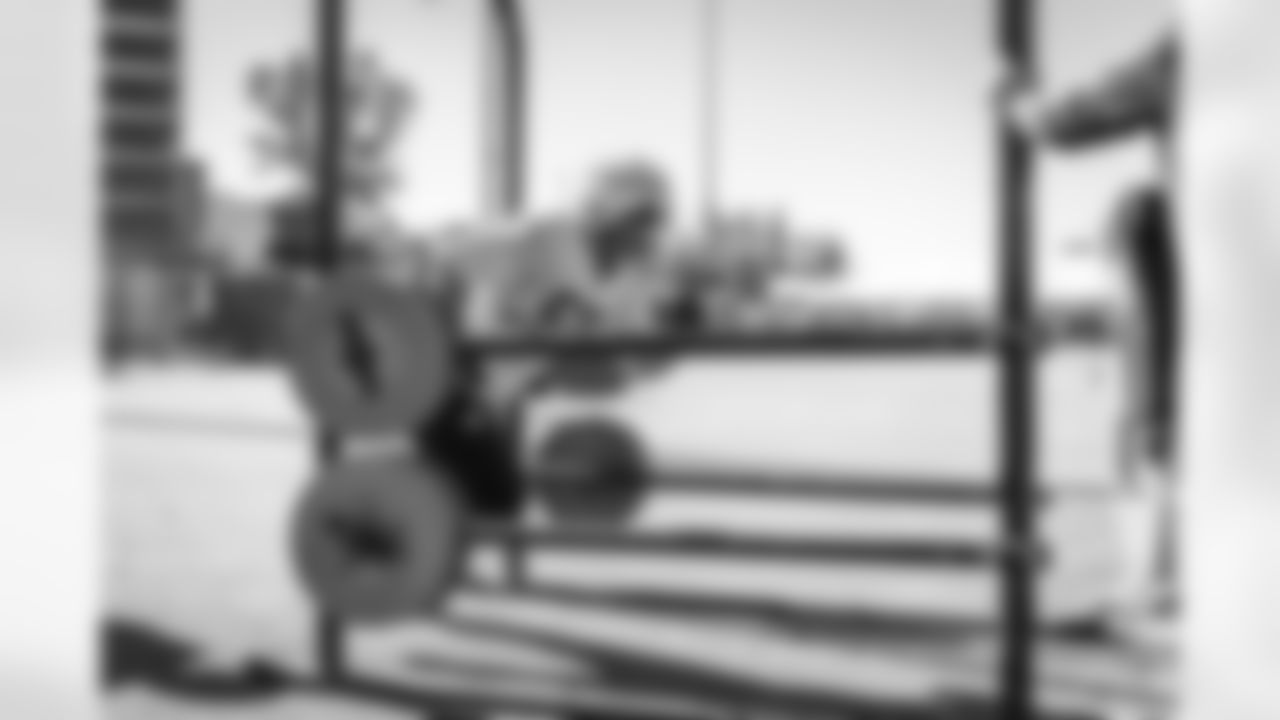 251030_Regular_Season_Week9_Practice_BT_0017