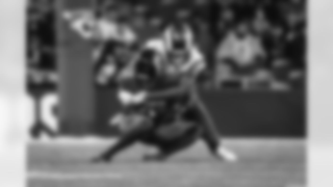 The Los Angeles Rams take on the Jacksonville Jaguars for an international game during week 7 of the 2025 NFL regular season.