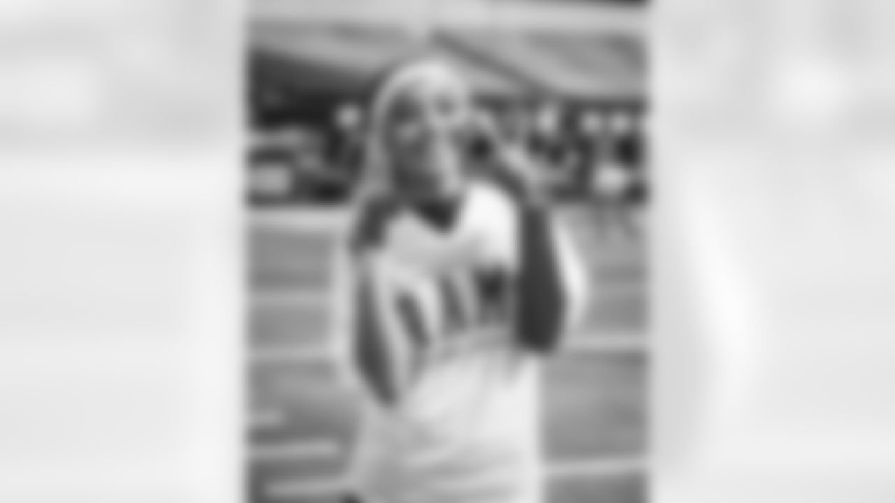E_250809_Pregame_Youth_ClinicHY0036