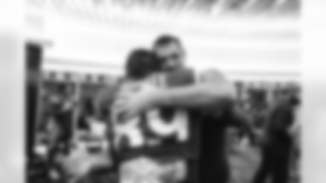 The Los Angeles Rams take on the Denver Broncos during Week 16 of the 2022 NFL regular season