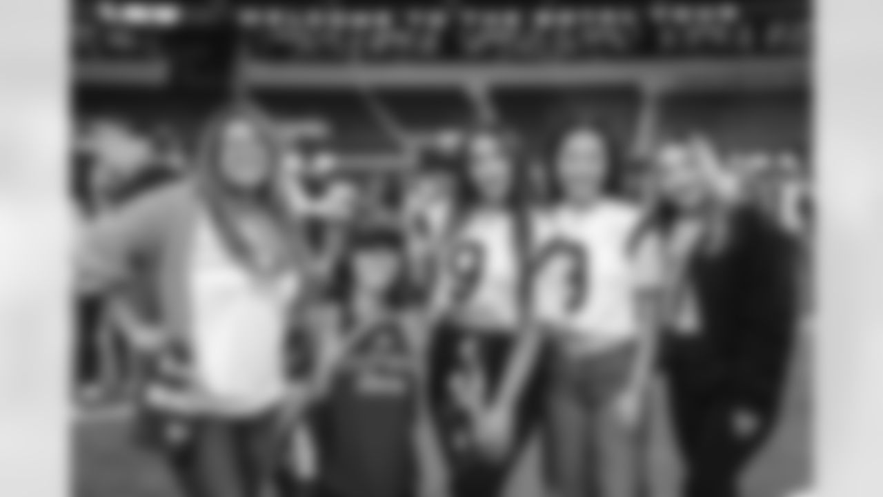 E_260125_Rams_House_Party_HY_0215