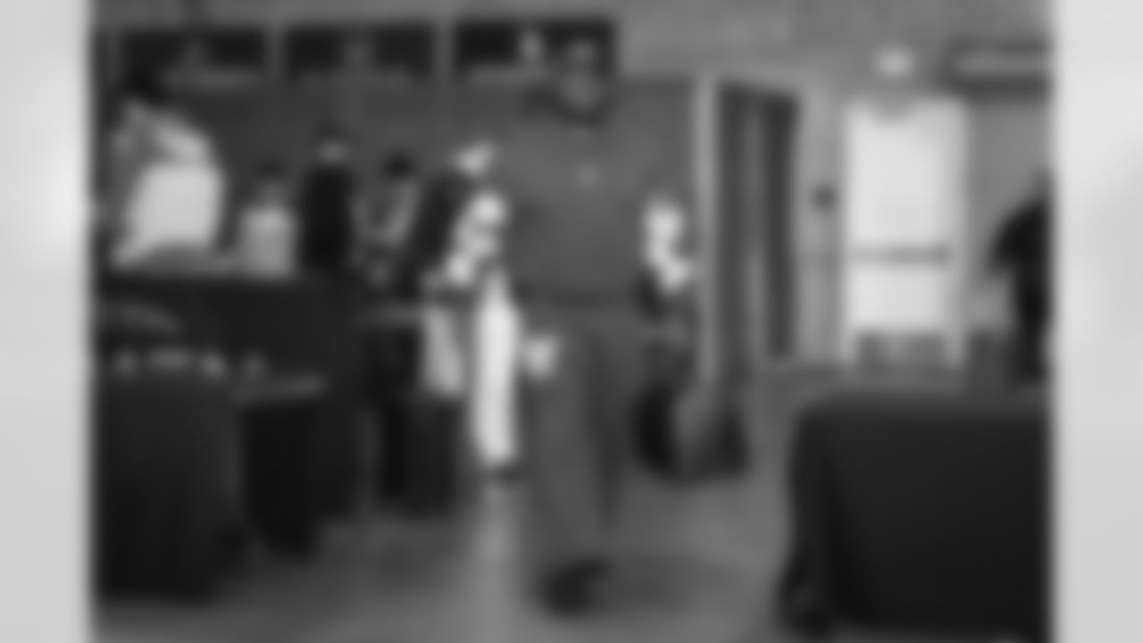 The Los Angeles Rams take on the Seattle Seahawks in week 16 of the 2025 NFL regular season.