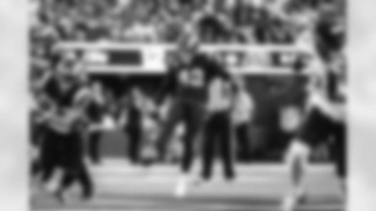 The Los Angeles Rams take on the Seattle Seahawks in week 11 of the 2025 NFL regular season.