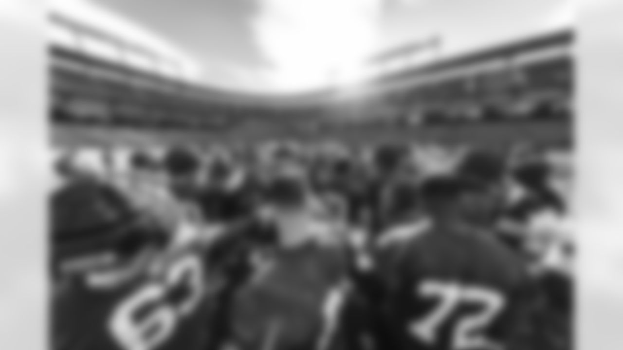 E_251015_Regular_Season_Week7_Practice_BT_00170