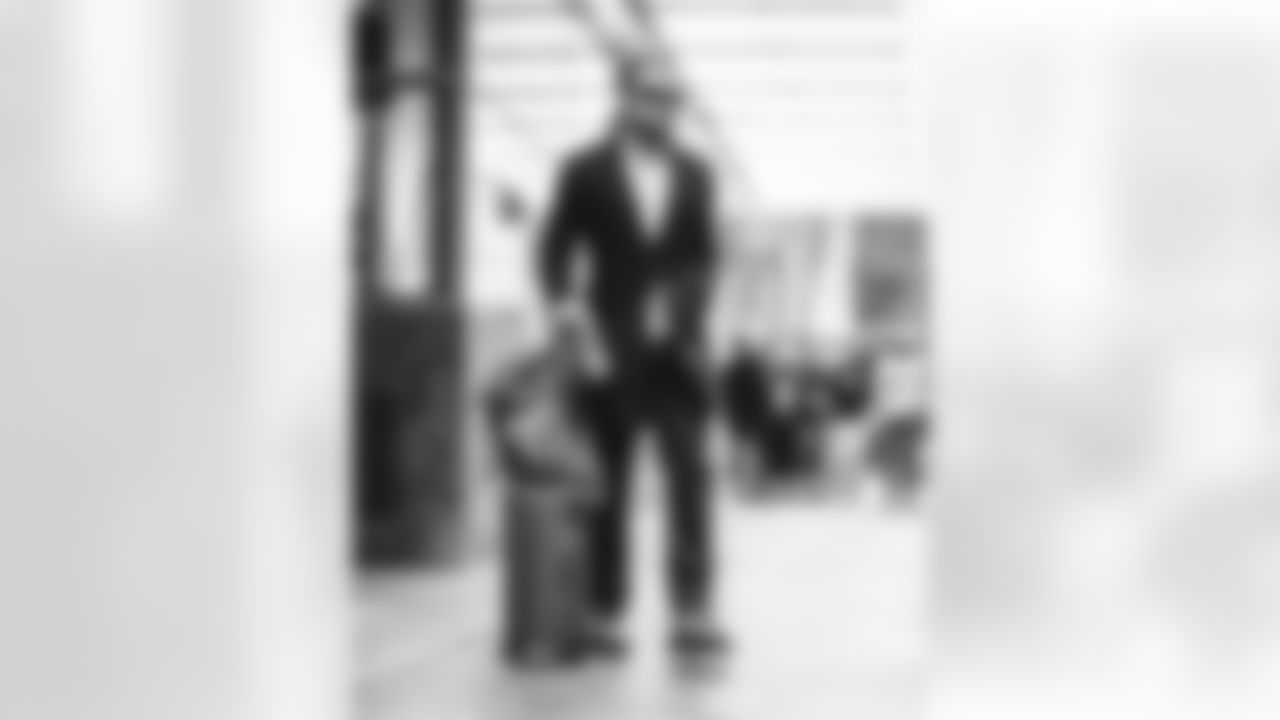 88 WR Jordan Whittington travels to Lumen Field for Thursday Night Football vs. the Seahawks