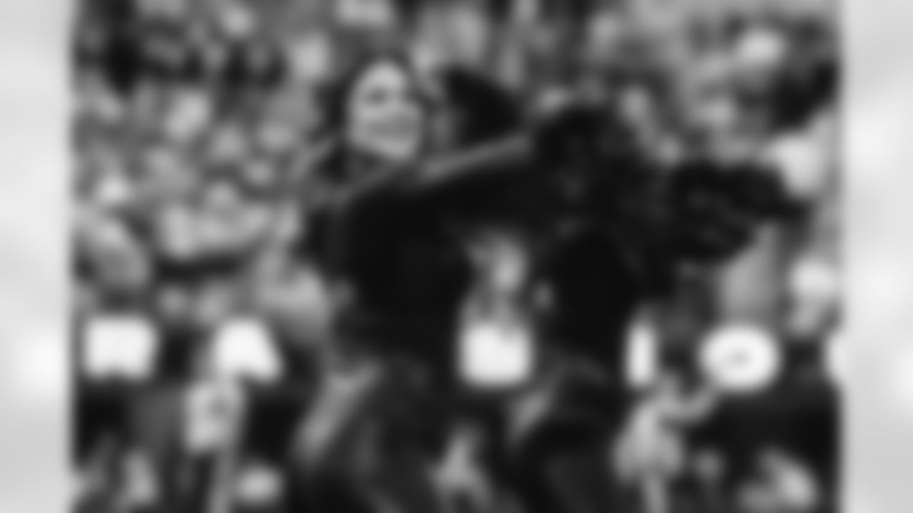 The Los Angeles Rams take on the Seattle Seahawks in week 11 of the 2025 NFL regular season.