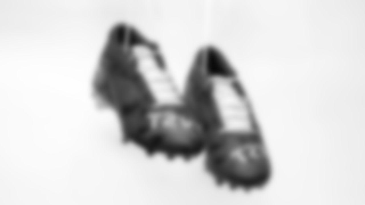 OLB Nick Hampton | True To The Vision