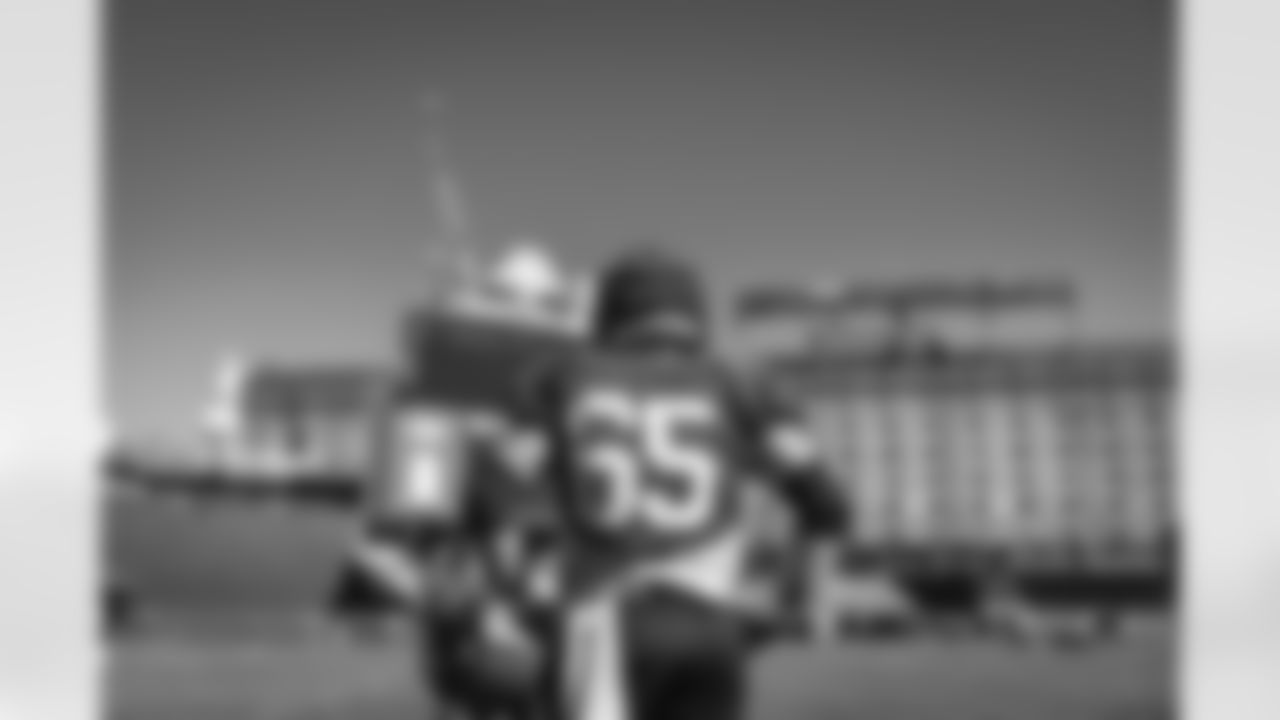 E_251016_Regular_Season_Week7_Practice_BT_00442
