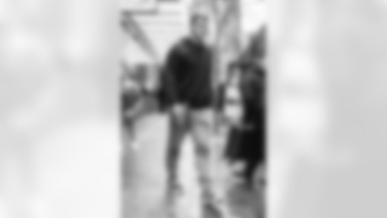 The Los Angeles Rams take on the Seattle Seahawks in week 16 of the 2025 NFL regular season.