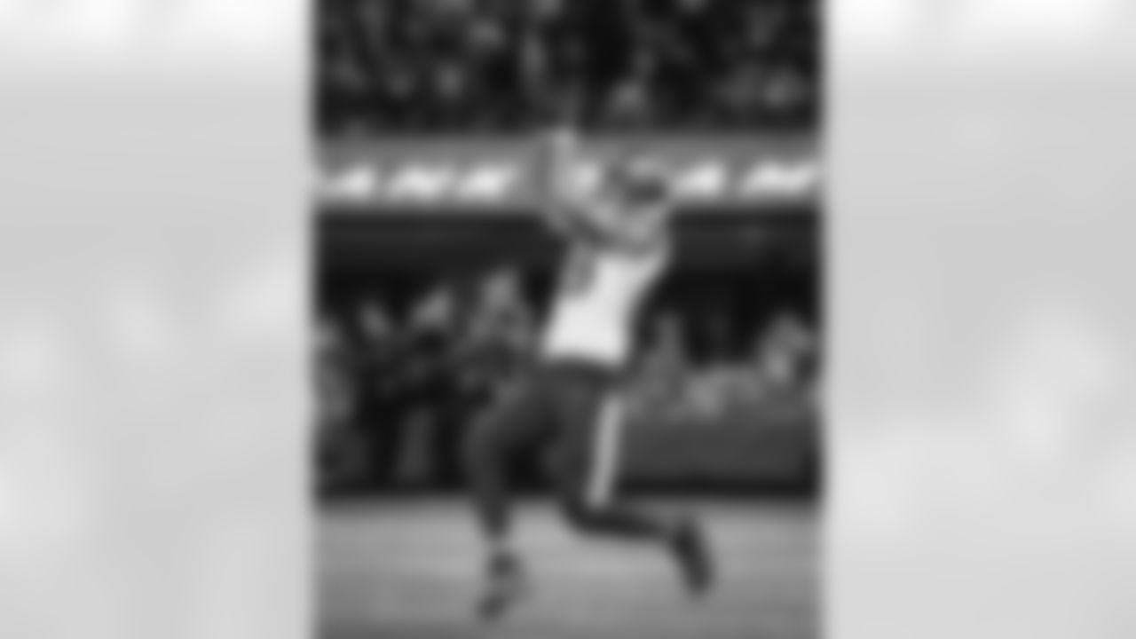 The Los Angeles Rams take on the Carolina Panthers in the wild card round of the 2025 NFL post season.