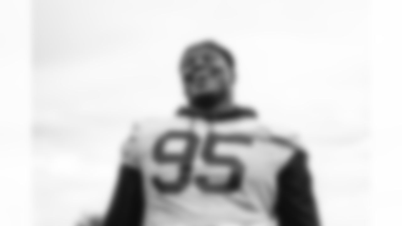 E_251112_Regular_Season_Week11_Practice_0115