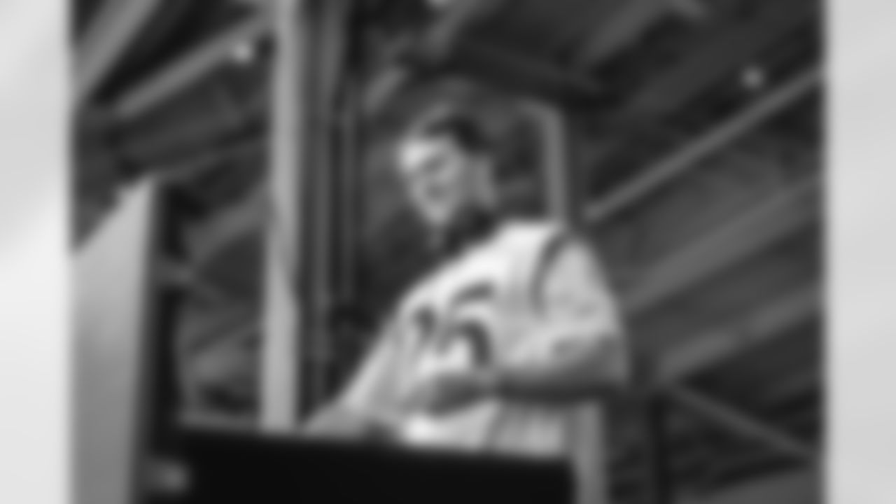 The Los Angeles Rams take on the Indianapolis Colts in week 4 of the 2025 NFL regular season.