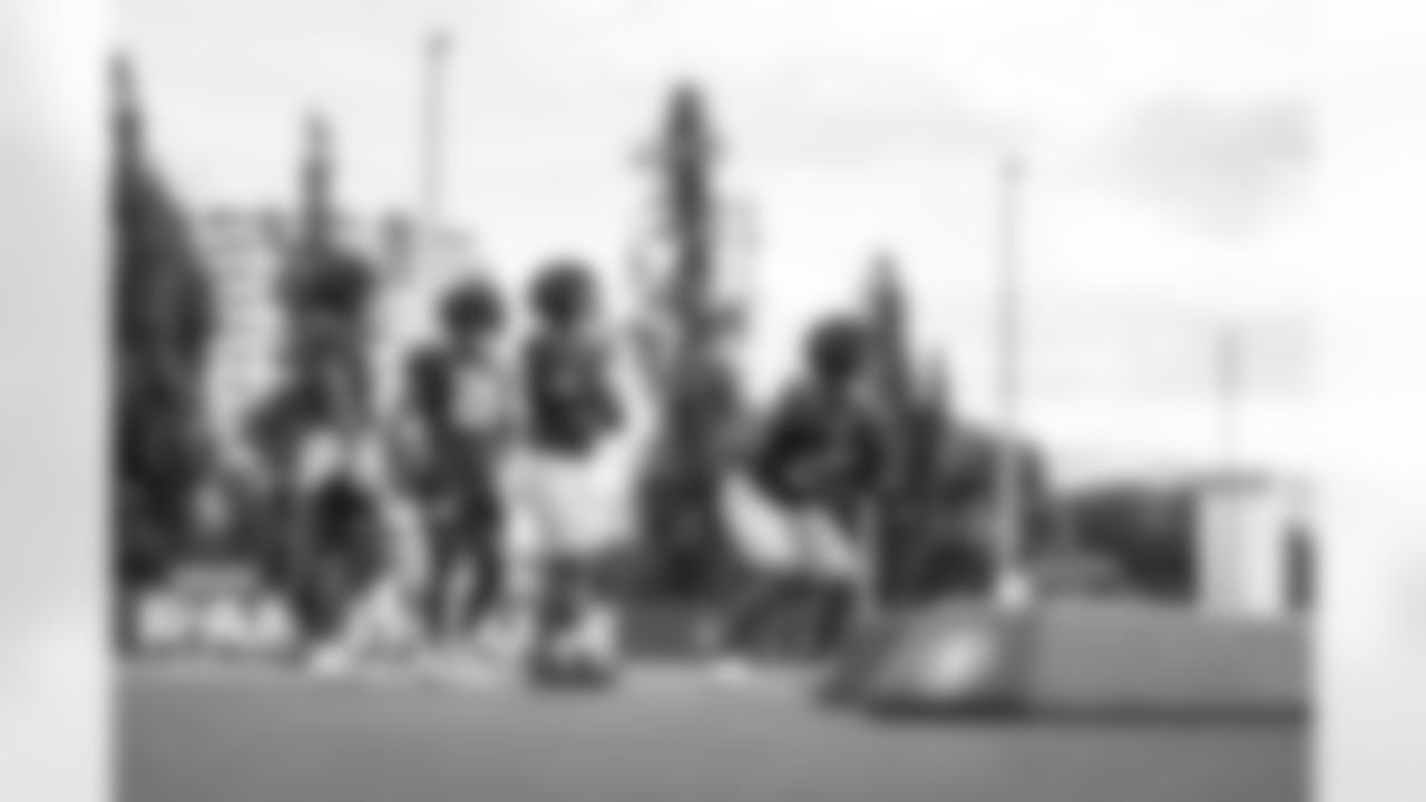 E_251113_Regular_Season_Week11_Practice_AD_0004