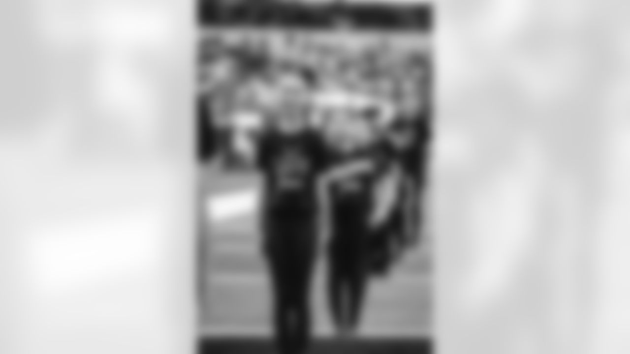 The Los Angeles Rams take on the New Orleans Saints in week 9 of the 2025 NFL regular season.