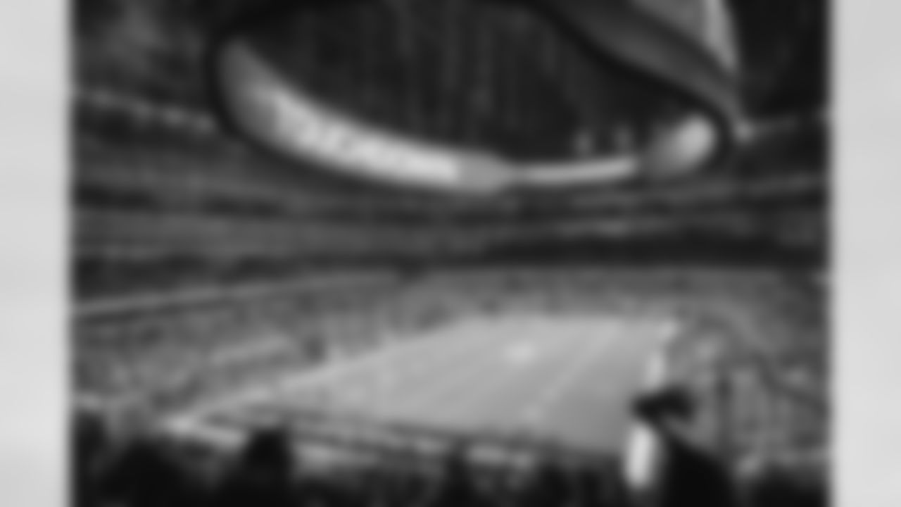 The Los Angeles Rams take on the Tampa Bay Buccaneers during week 12 of the 2025 regular season.