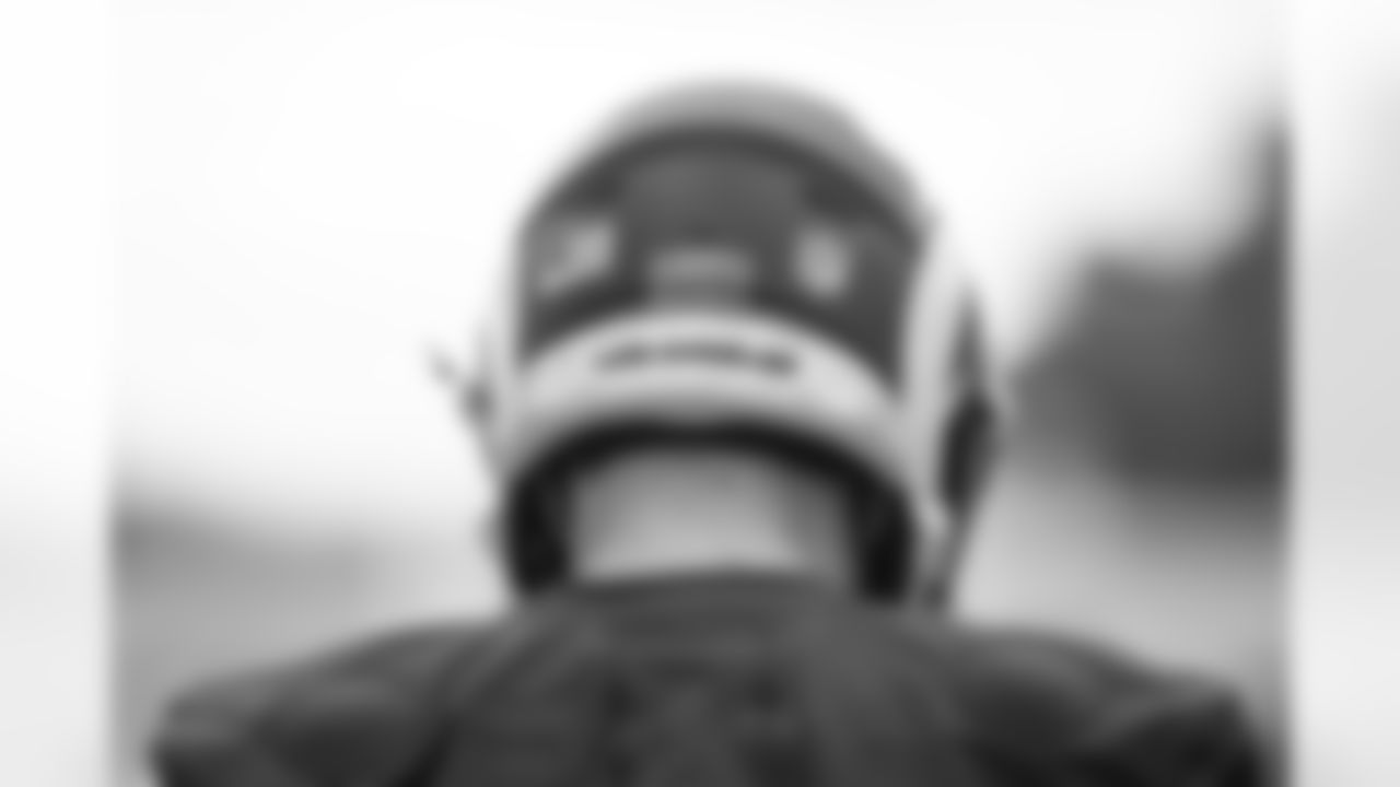 E_251112_Regular_Season_Week11_Practice_AD_0616