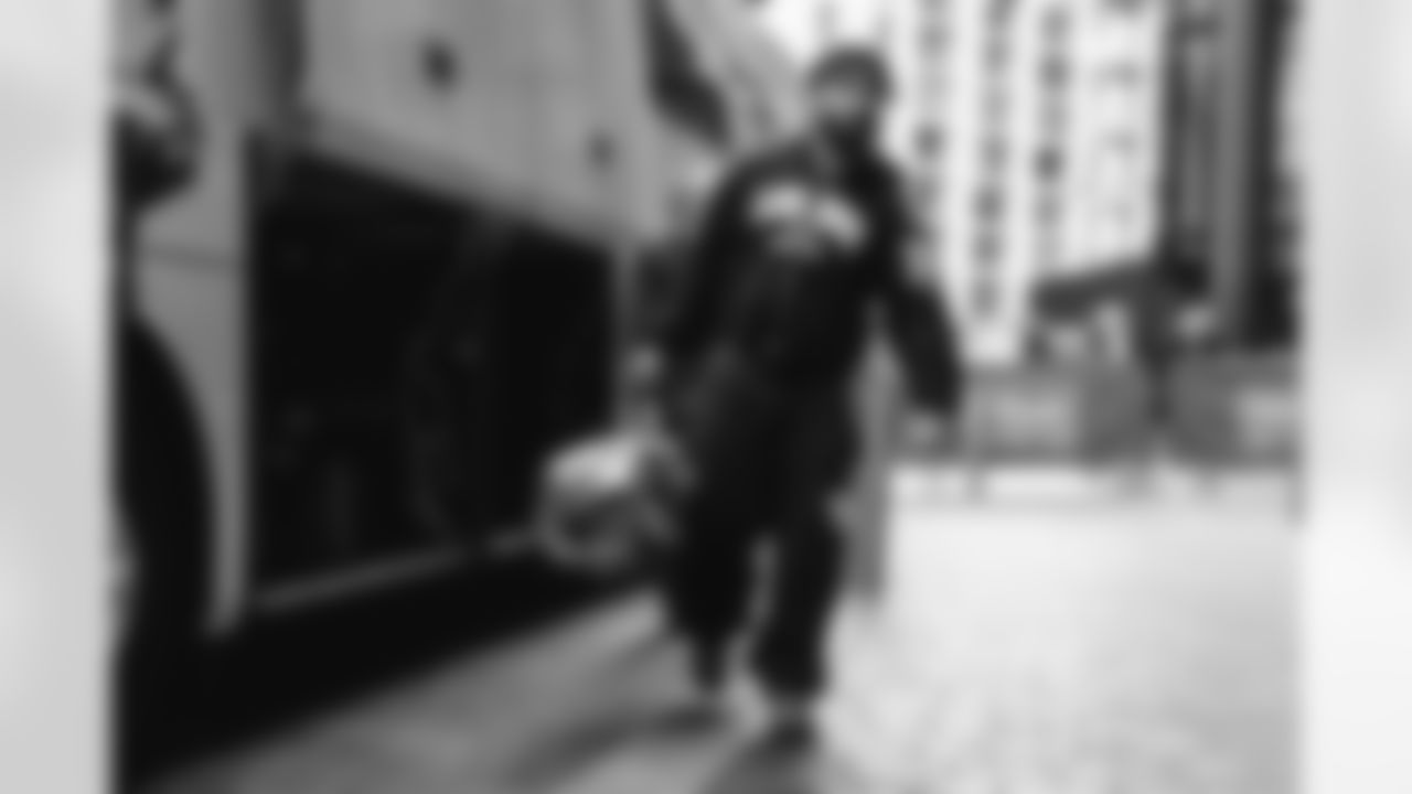 The Los Angeles Rams take on the Jacksonville Jaguars for an international game during week 7 of the 2025 NFL regular season.