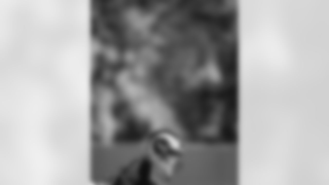 E_251204_Regular_Season_Week14_Practice_BT_01464