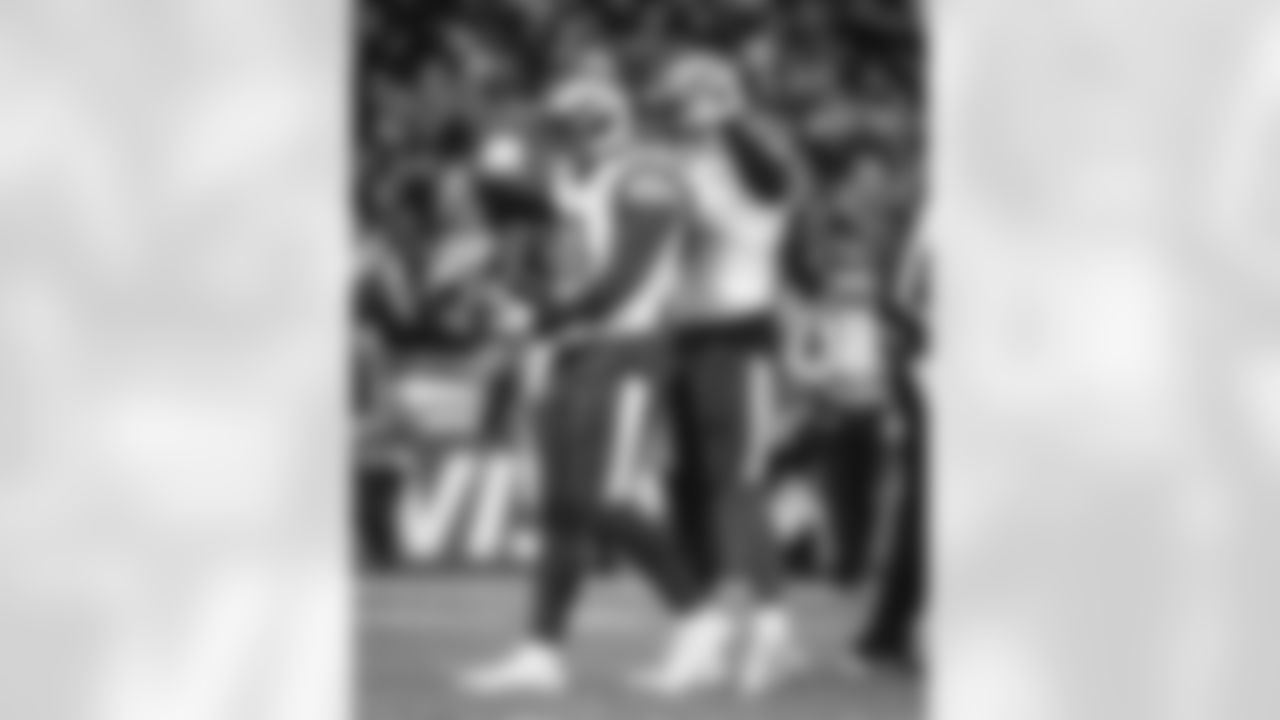 The Los Angeles Rams take on the Jacksonville Jaguars for an international game during week 6 of the 2025 NFL regular season.