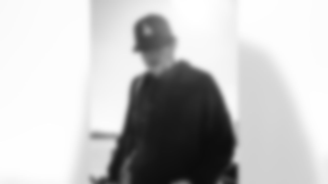 9 QB Matthew Stafford travels to Charlotte for Sunday's game against the Panthers