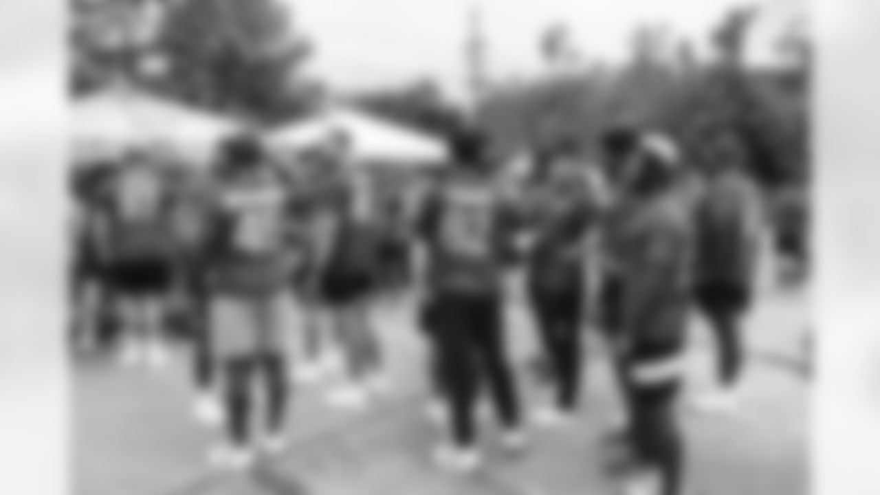 E_250606_1029_City_Year_Beautification_20860