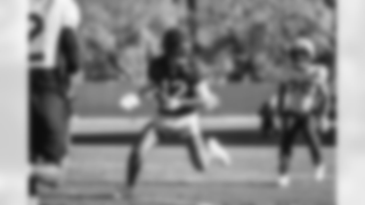 E_251211_Regular_Season_Week15_Practice_BT_00068