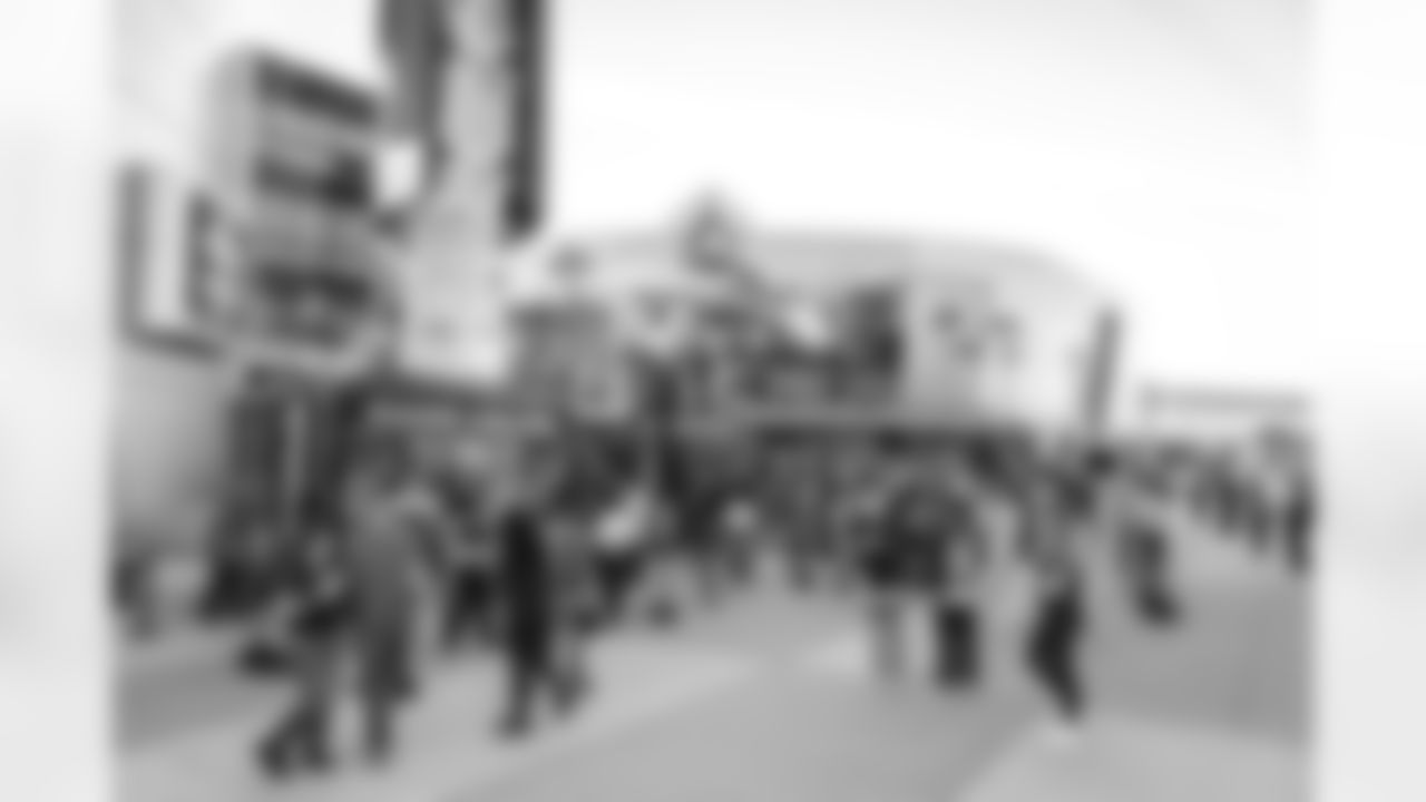 E_260116_Experiential_Playoffs_Activation_RH_0011