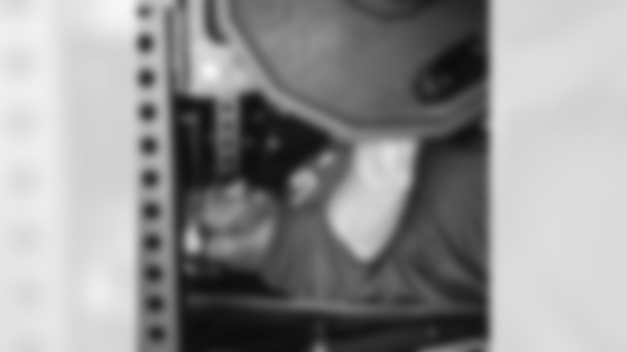 E_TOW18416
