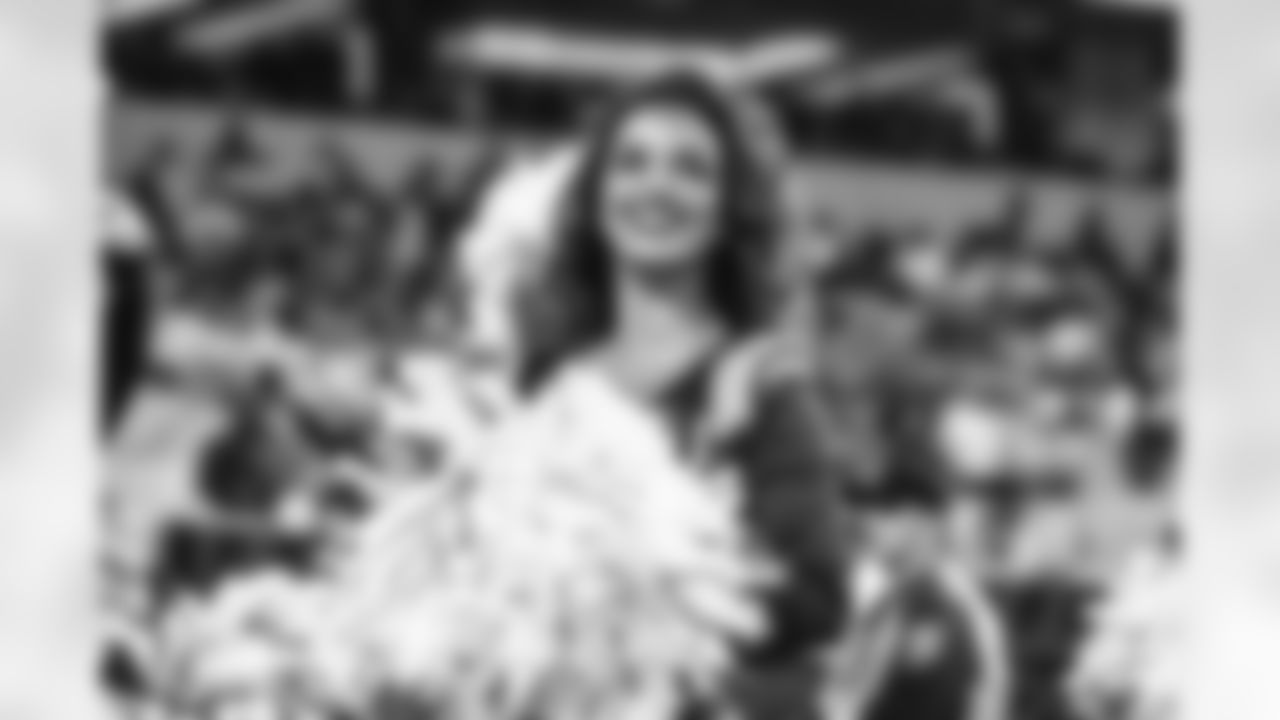 The Los Angeles Rams take on the Tampa Bay Buccaneers in week 12 of the 2025 NFL regular season.