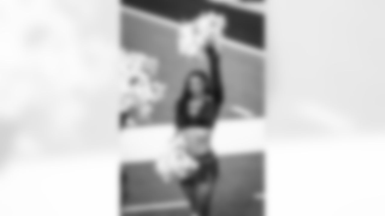 The Los Angeles Rams take on the Tampa Bay Buccaneers in week 12 of the 2025 NFL regular season.