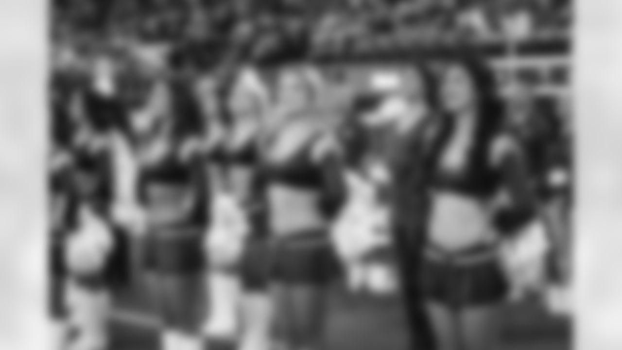 The Los Angeles Rams take on the Tampa Bay Buccaneers in week 12 of the 2025 NFL regular season.