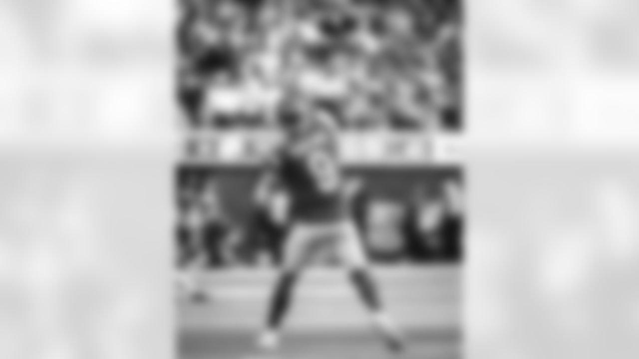 The Los Angeles Rams take on the Detroit Lions in week 15 of the 2025 NFL regular season.