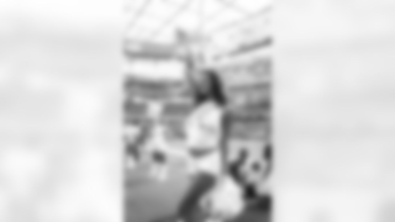 The Los Angeles Rams take on the New Orleans Saints in week 9 of the 2025 NFL regular season.