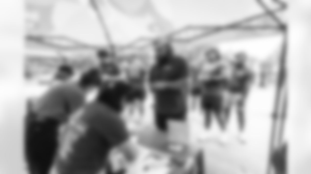 E_250606_1029_City_Year_Beautification_20882