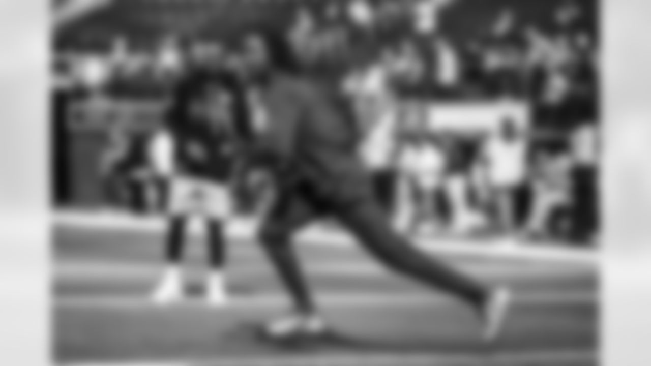 5 WR Tutu Atwell warms up pregame ahead of the Rams vs. Lions Week 15 matchup